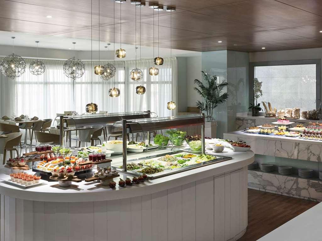 Novotel Jeddah Tahlia Étterem fotó