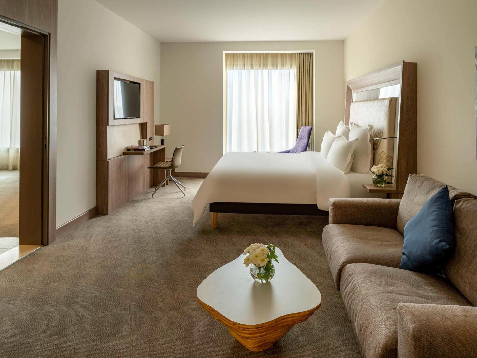 Novotel Jeddah Tahlia Kültér fotó